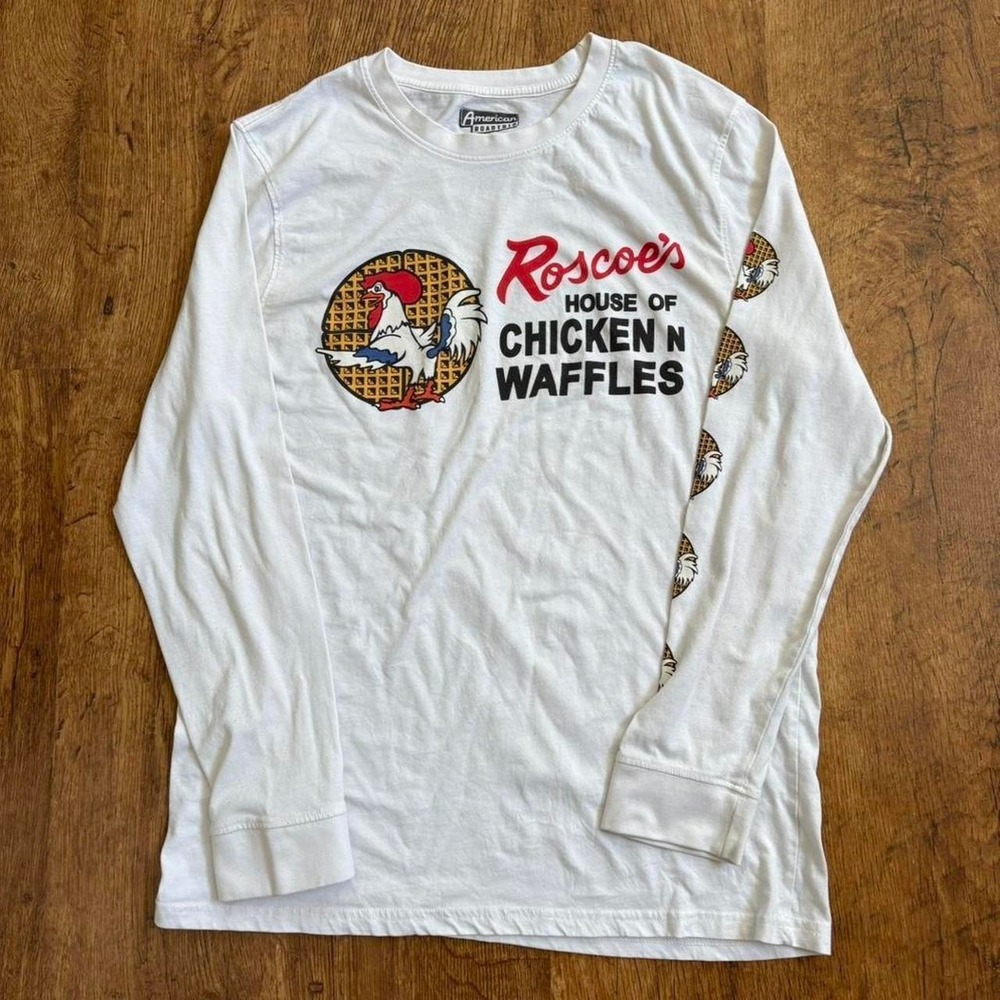 American Roadtrip Roscoes Chicken and Waffles White Long Sleeve Graphic Tee L